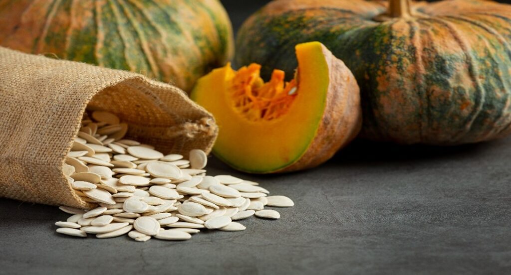 Best Fat Burning Foods for Fast Weight Loss Pumpkin seeds